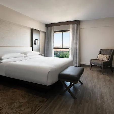 Marriott Riverside At The Convention Center Exterior photo